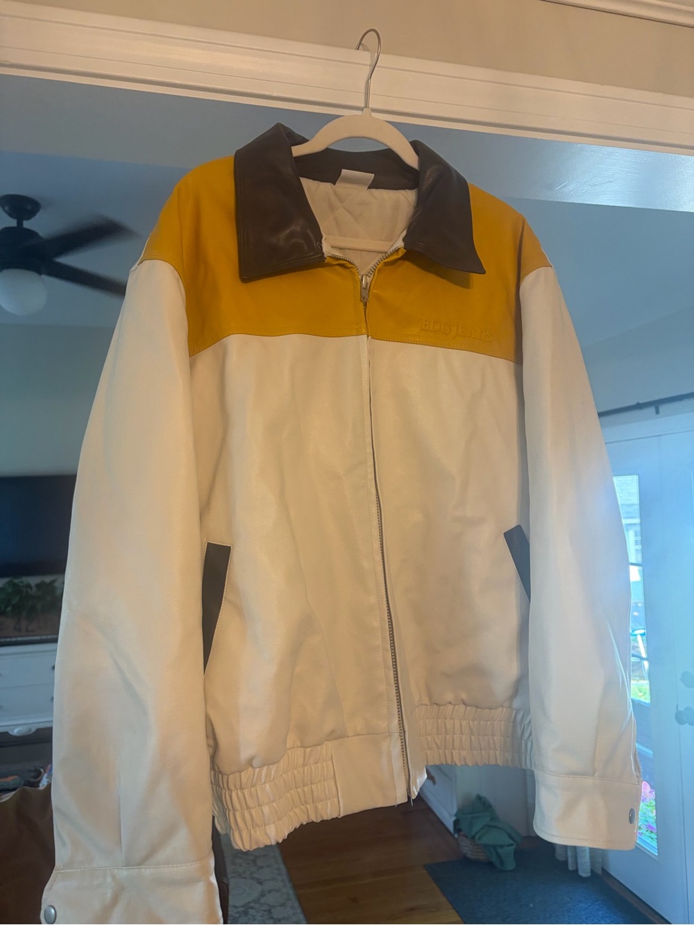 BDG Sean Faux Leather Oversized Jacket Yellow Cream XL Clean